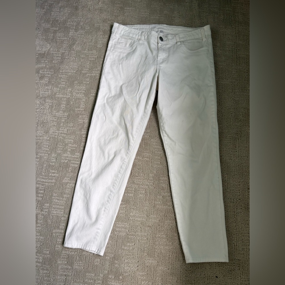 Kut from the Kloth white jeans